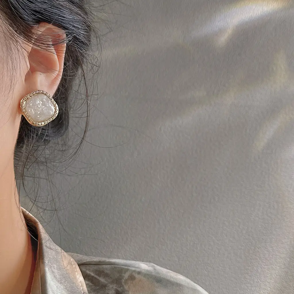 White Pearl Square Gemstone Earrings for Women - Image 3
