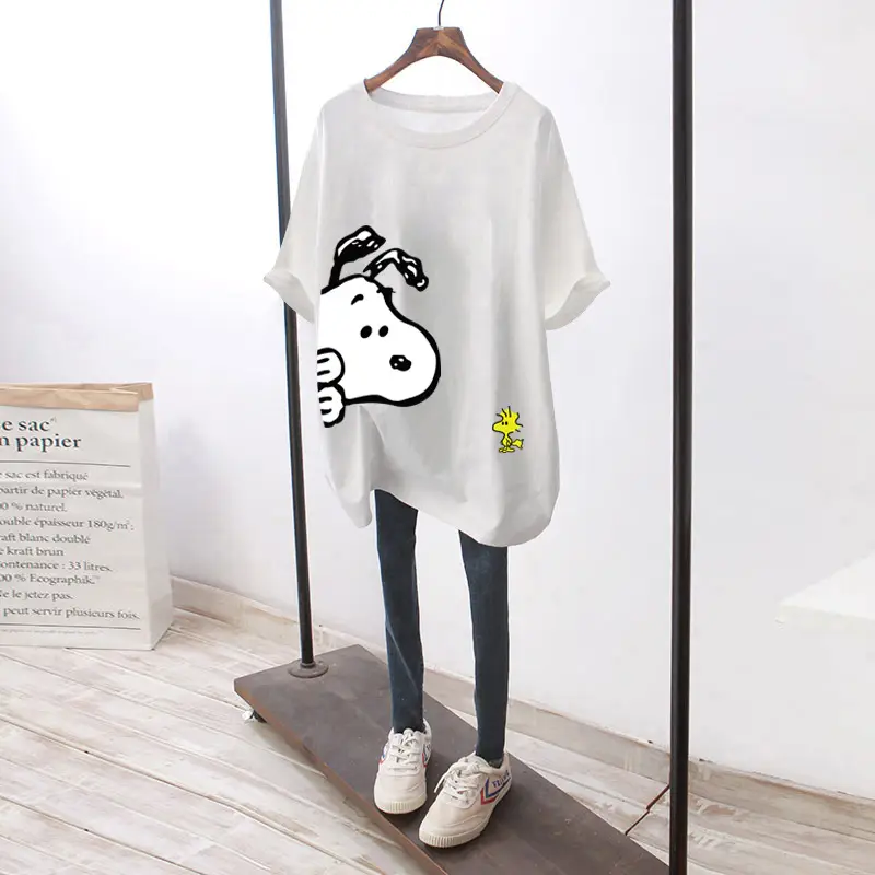 Women Snoopy T-Shirt Black Mid Length 2021 — feature 3