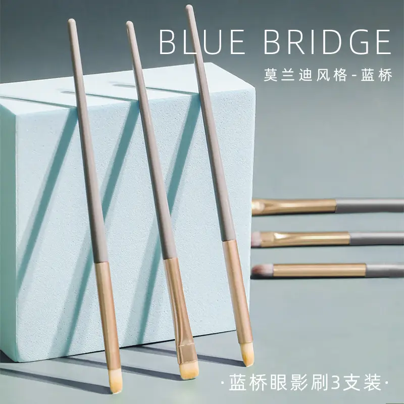 3 Pack Eyeshadow Fiber Brushes for Beginners - Image 3