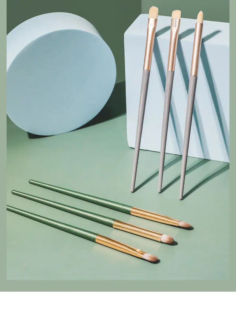 3 Pack Eyeshadow Fiber Brushes for Beginners — feature 3