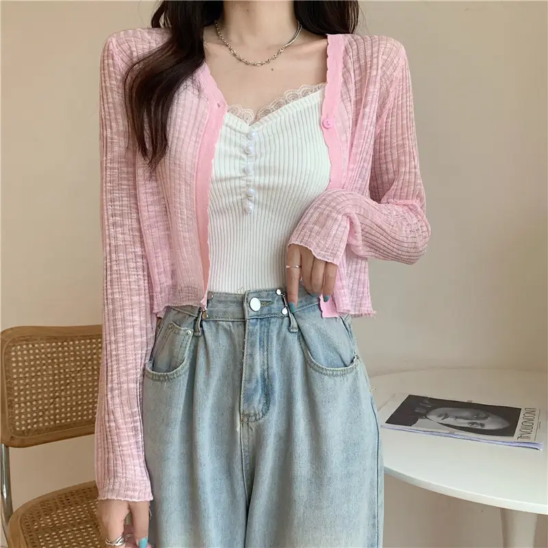 Women's Light Blue V-Neck Knitted Cardigan Short