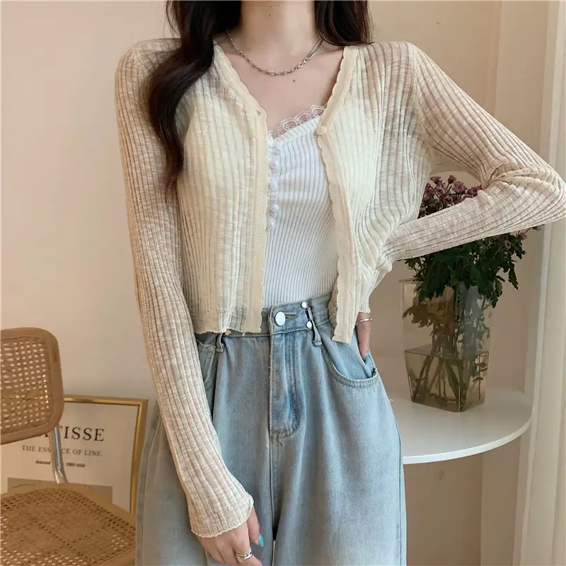 Women's Light Blue V-Neck Knitted Cardigan Short — feature 10