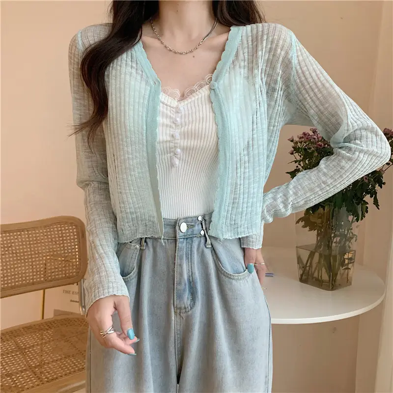 Women's Light Blue V-Neck Knitted Cardigan Short — feature 17