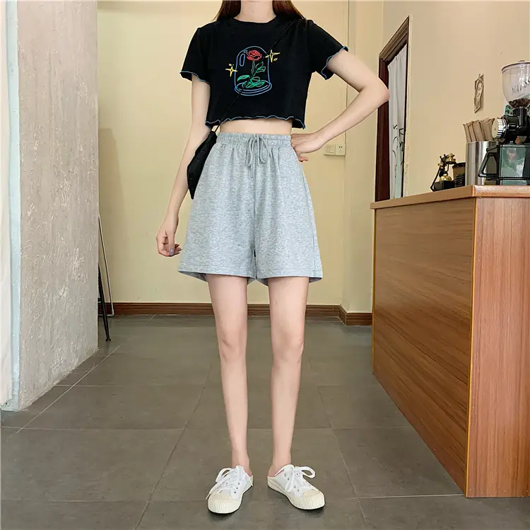 High-Waisted Fish Scale Shorts for Women Black — feature 7