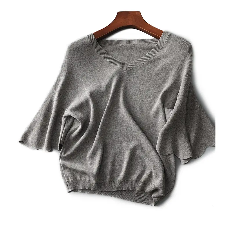 2022 Grey Yarn Knit Petal Sleeve Top