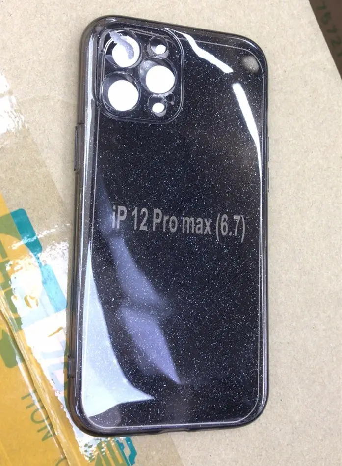 Transparent Silicone iPhone 17 Pro Max Case with Glitter Powder - Image 4
