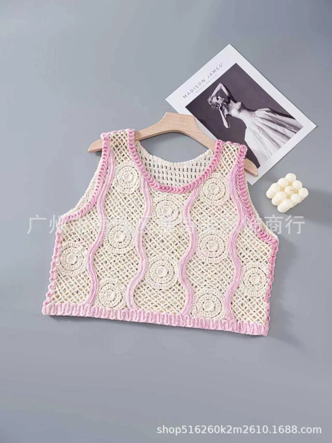 New Spring Women's Knitted Embroidery Vest Coat Ethnic Style