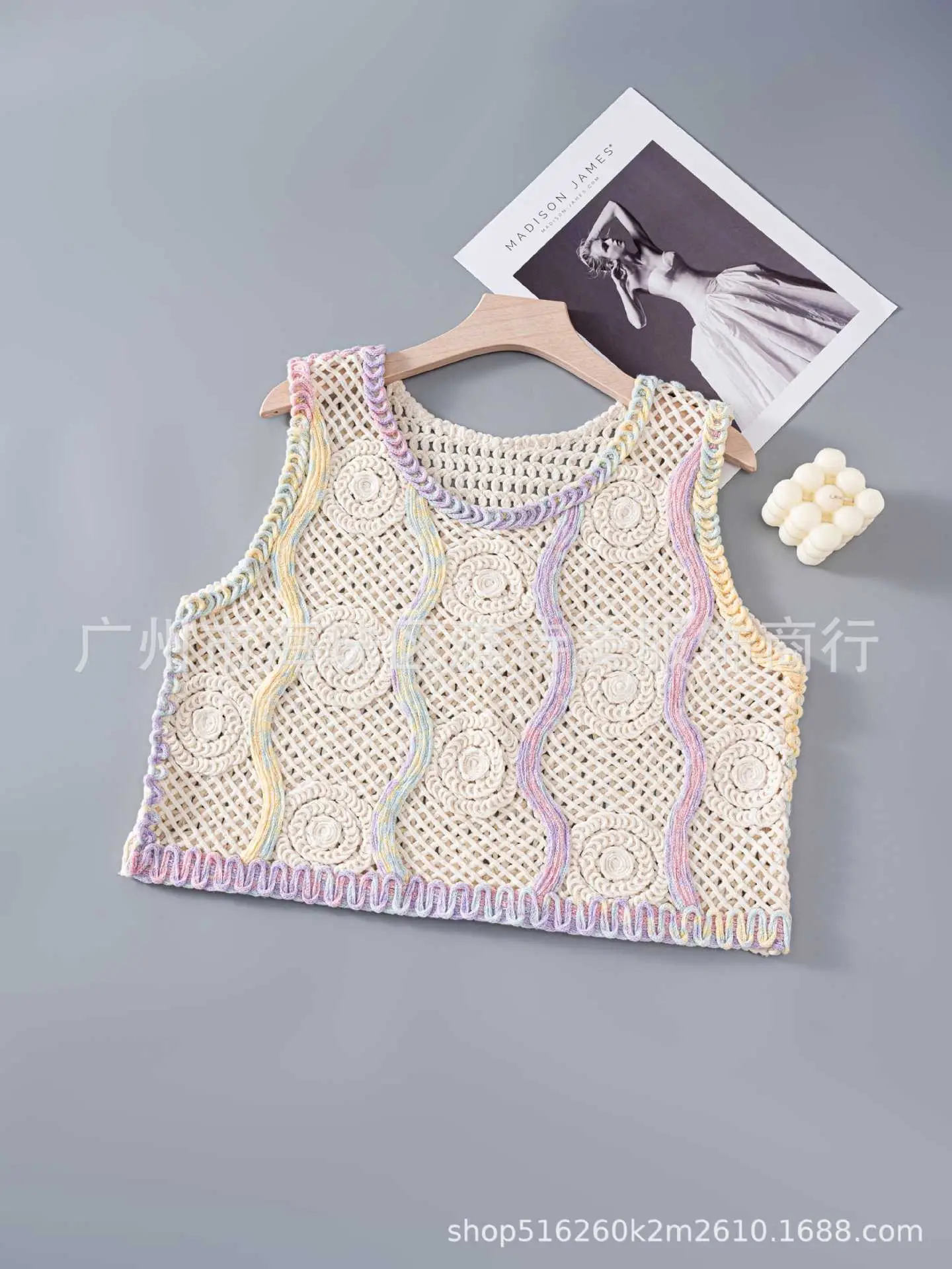 New Spring Women's Knitted Embroidery Vest Coat Ethnic Style