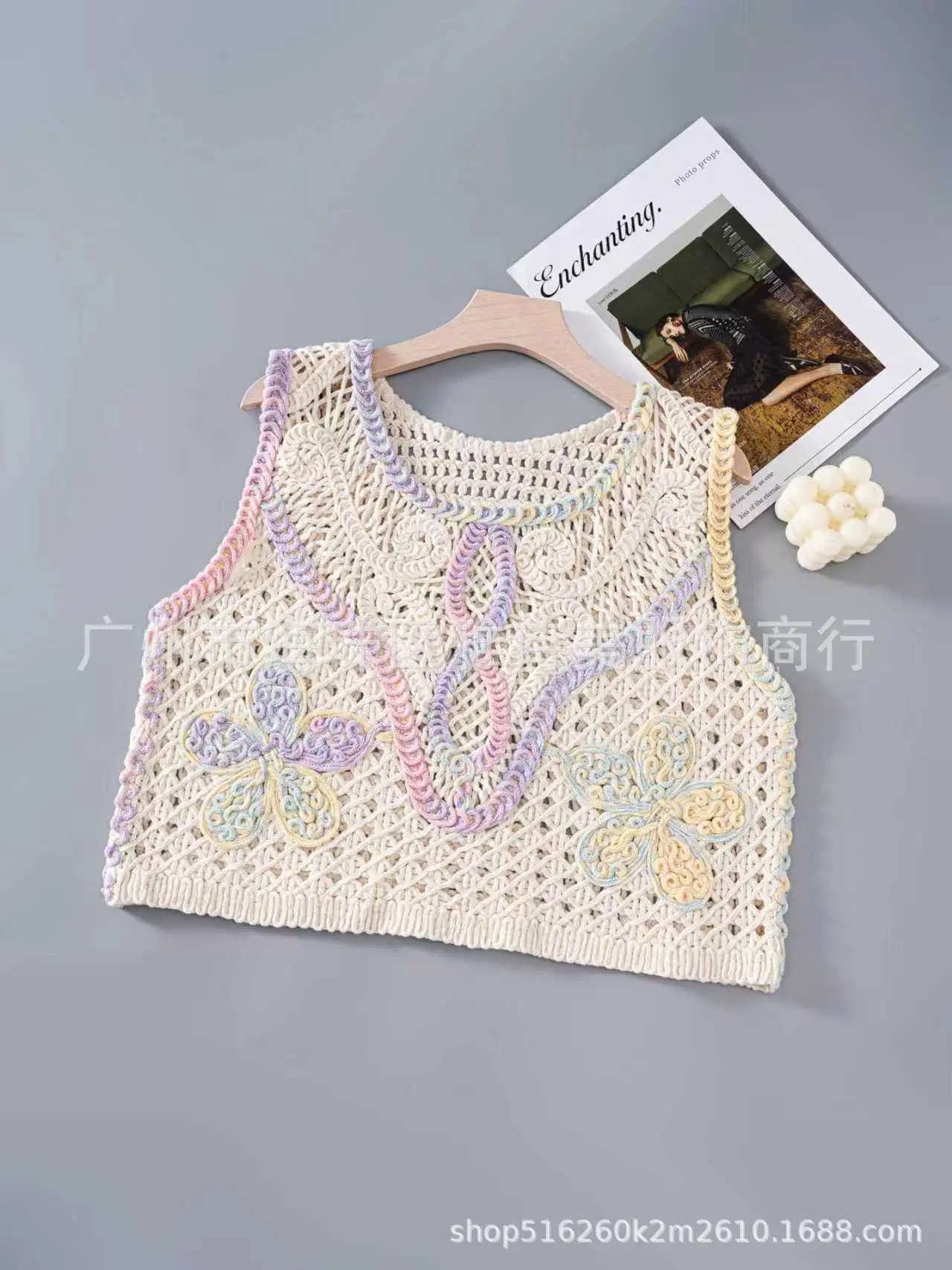 New Spring Women's Knitted Embroidery Vest Coat Ethnic Style