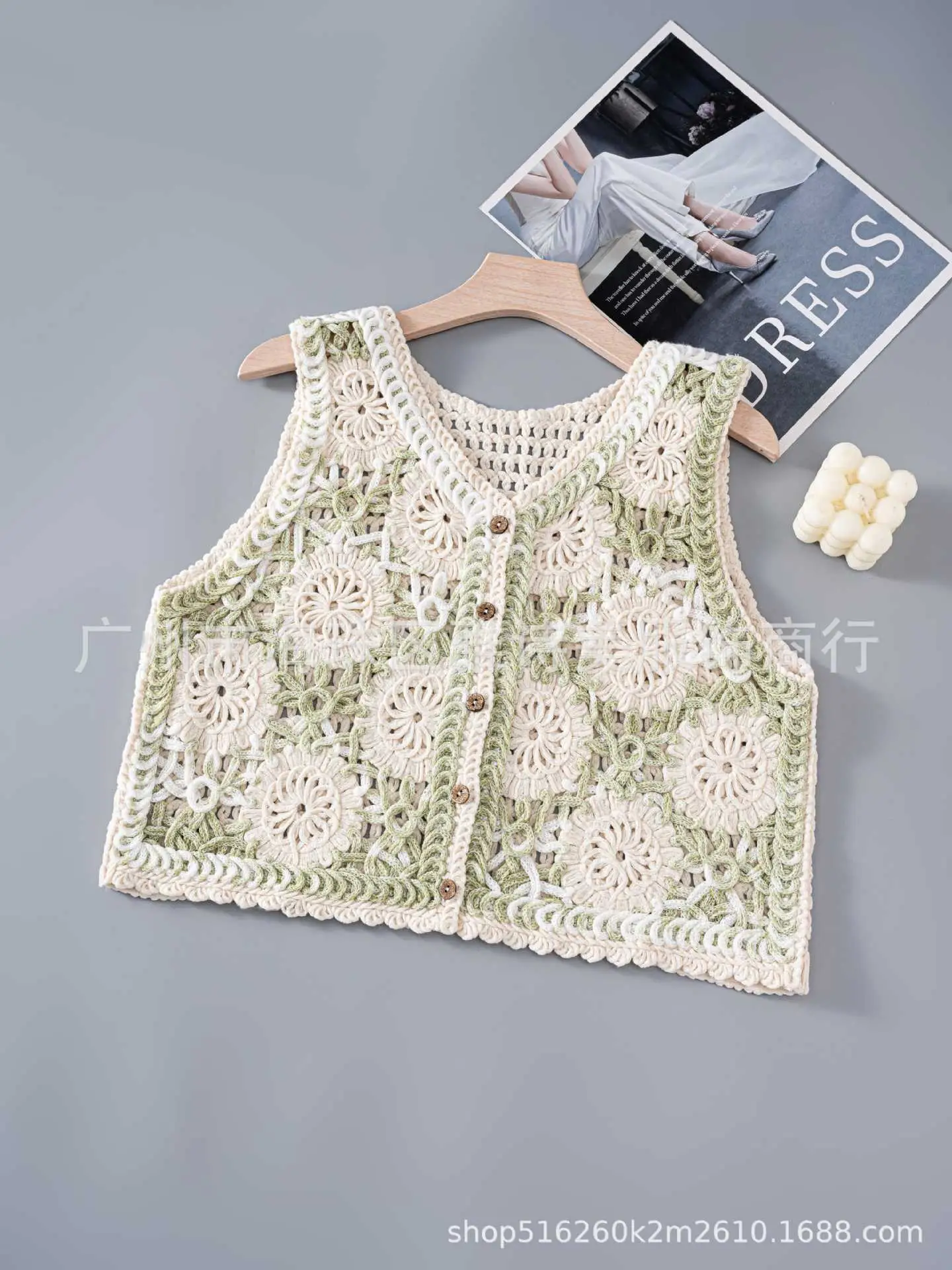 New Spring Women's Knitted Embroidery Vest Coat Ethnic Style