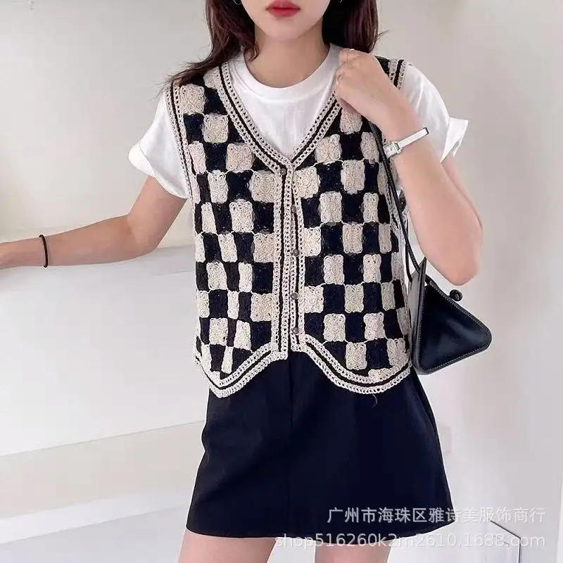 New Spring Women's Knitted Embroidery Vest Coat Ethnic Style