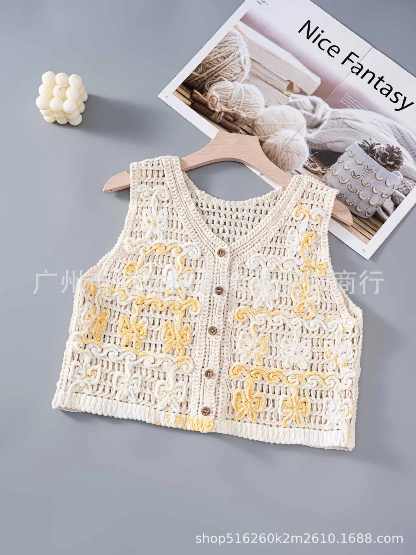 New Spring Women's Knitted Embroidery Vest Coat Ethnic Style