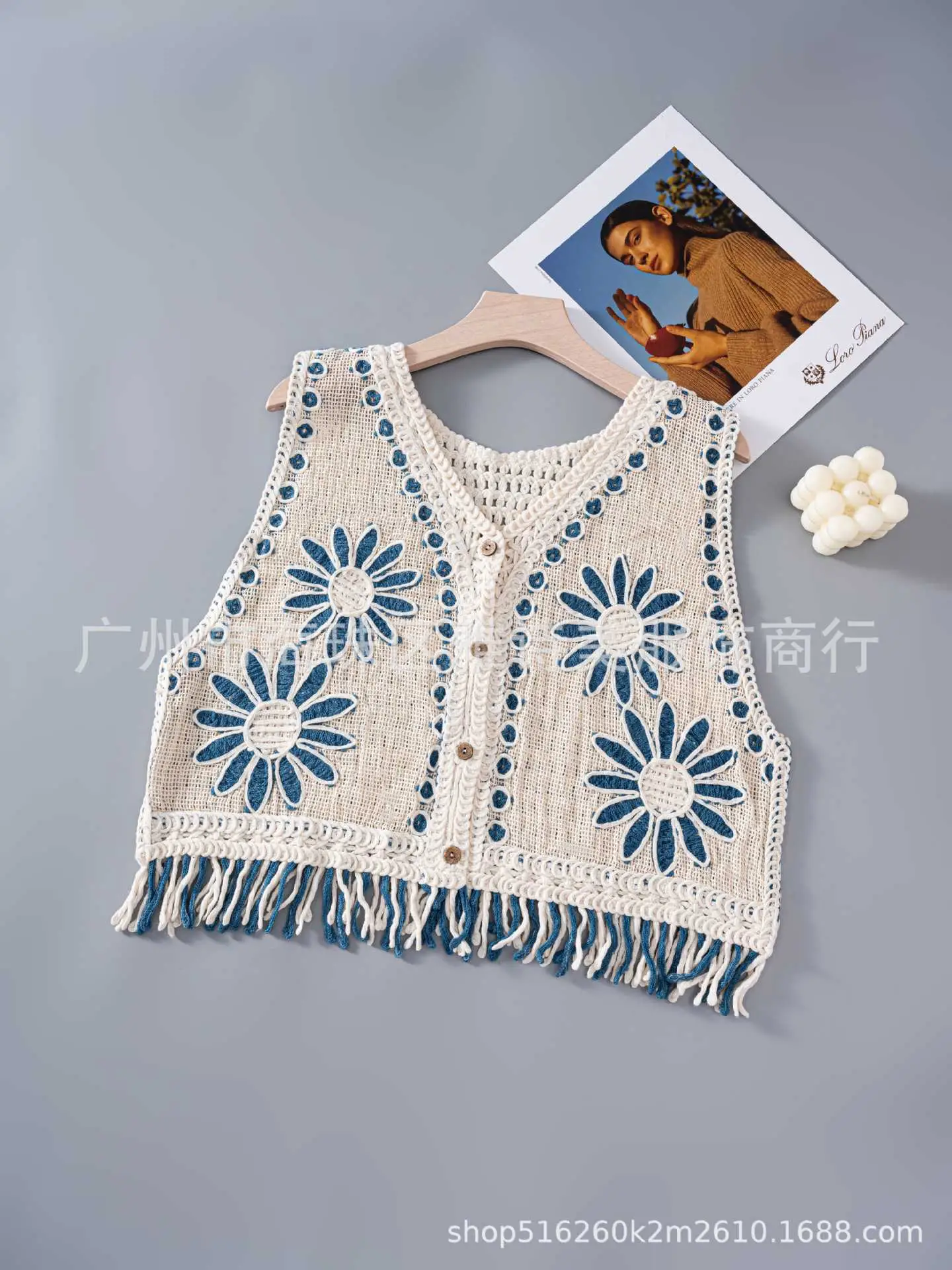 New Spring Women's Knitted Embroidery Vest Coat Ethnic Style