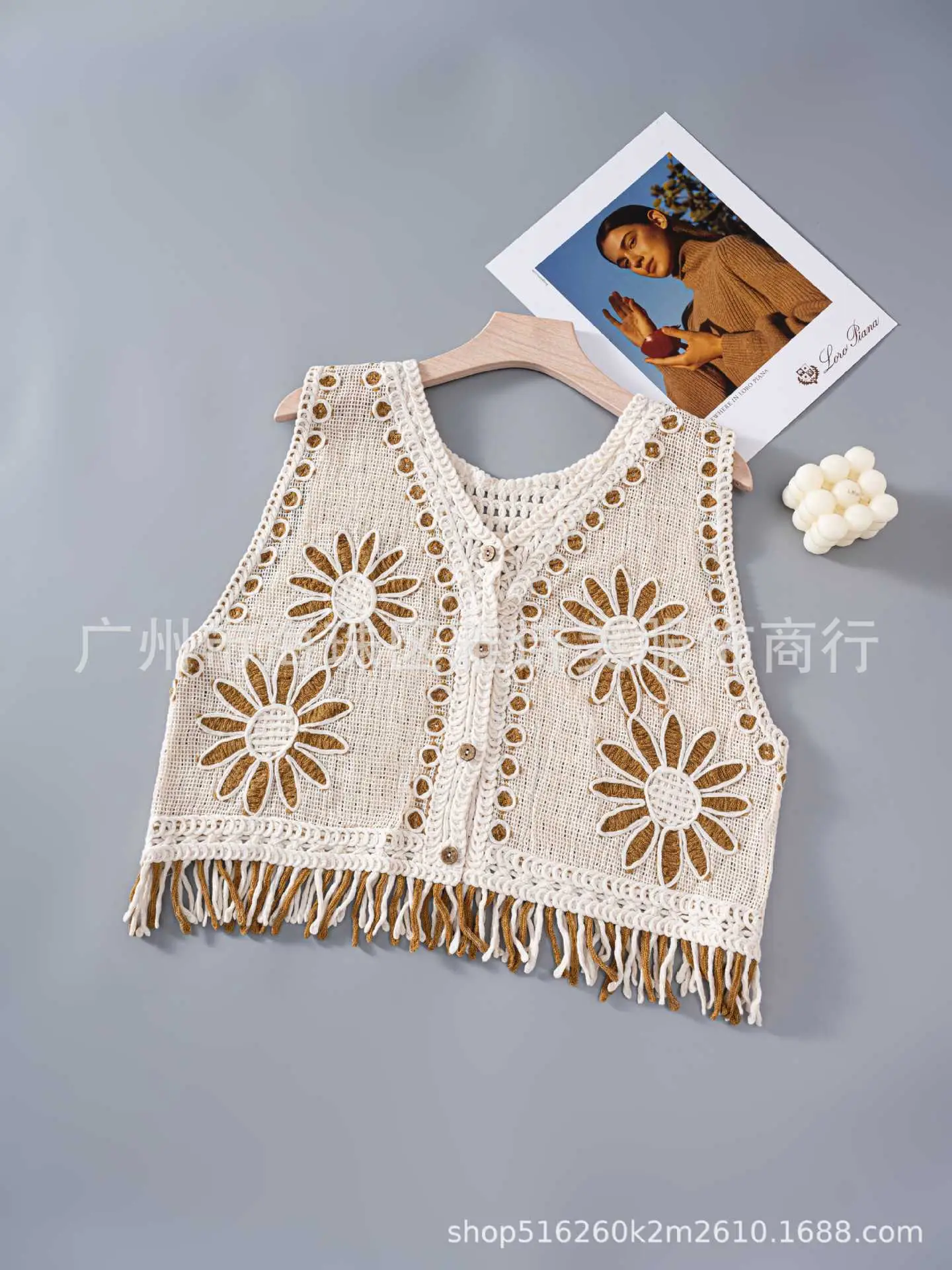 New Spring Women's Knitted Embroidery Vest Coat Ethnic Style