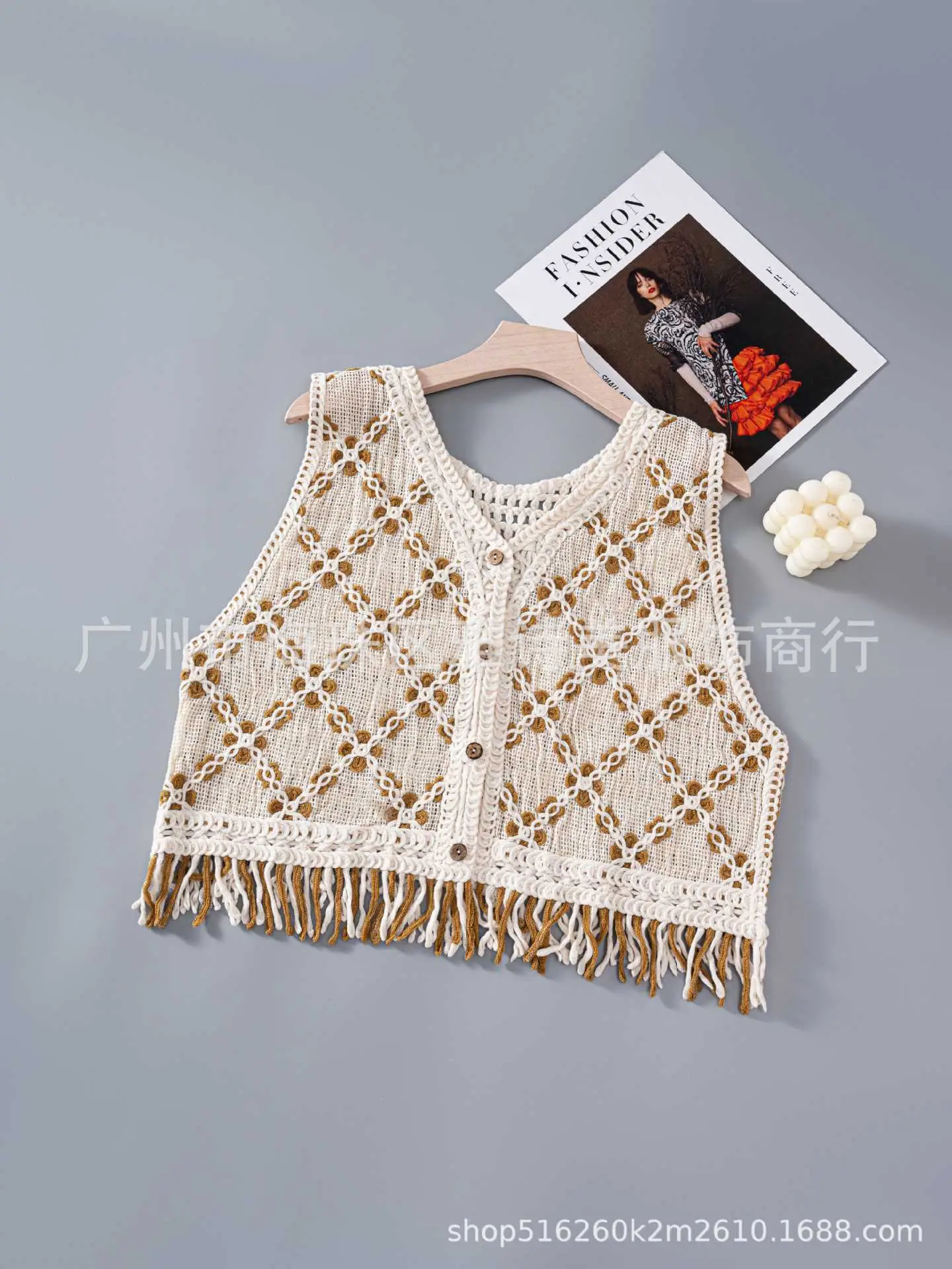 New Spring Women's Knitted Embroidery Vest Coat Ethnic Style