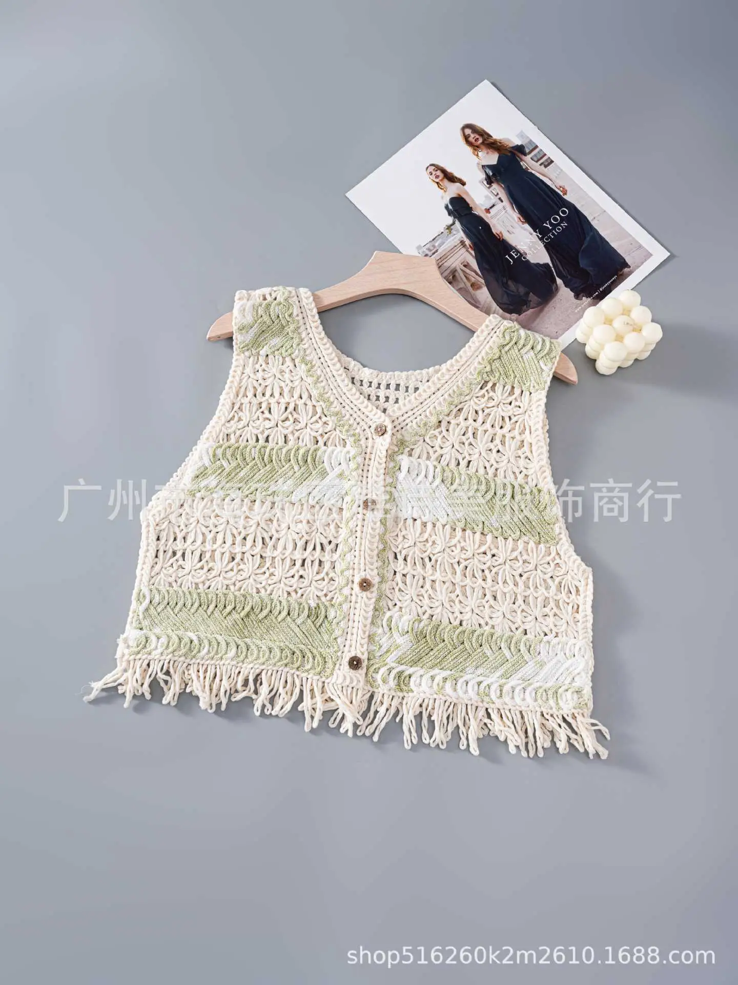 New Spring Women's Knitted Embroidery Vest Coat Ethnic Style
