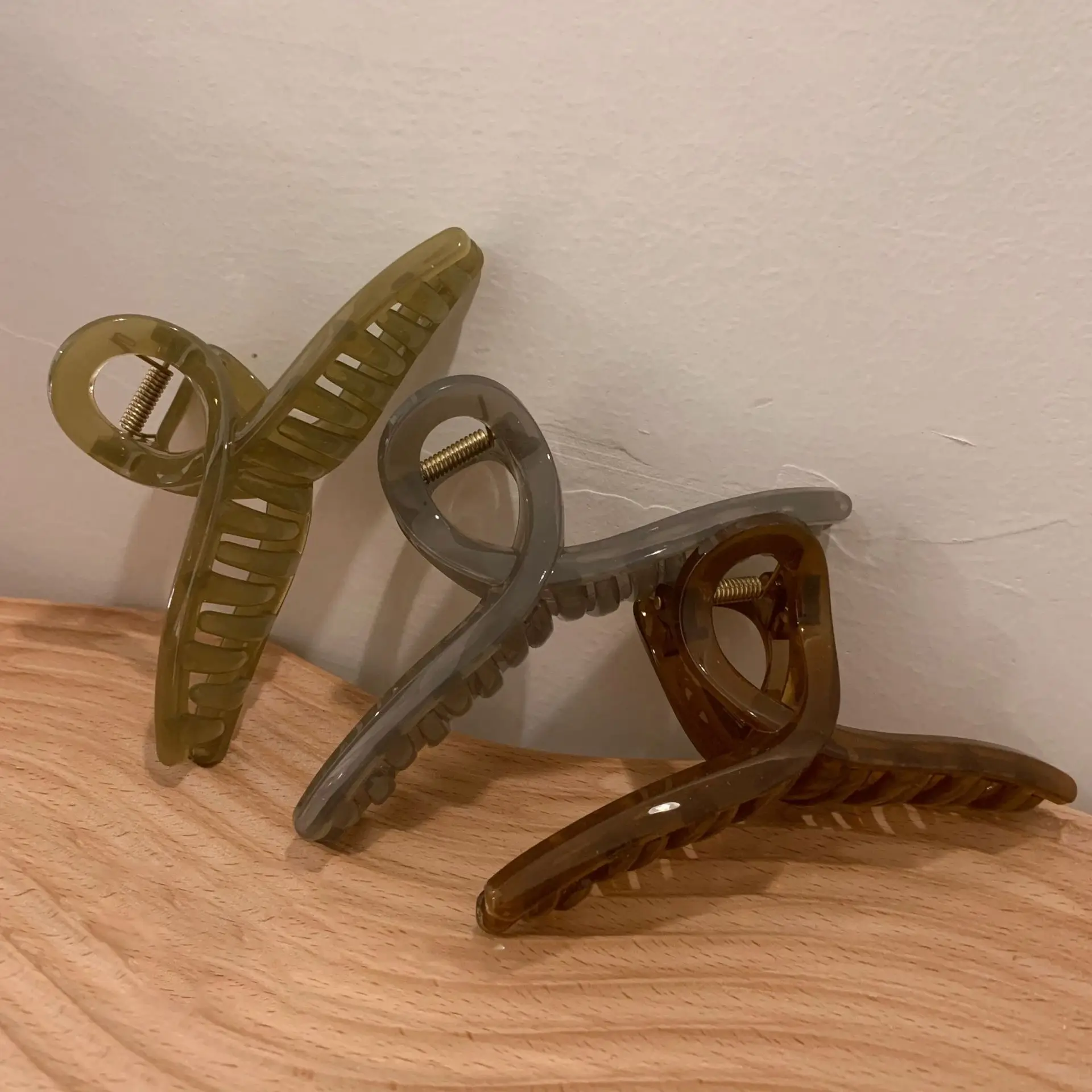 Minimalist Jelly Hair Clip Super Large Capacity - Image 8