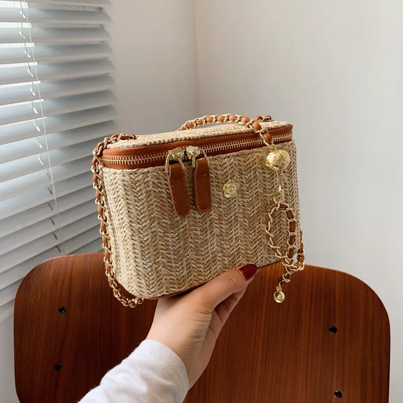 Korean Style Women's Woven Bucket Bag with Chain Shoulder Crossbody - Image 11