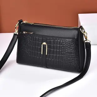 Green Embossed Shoulder Bag for Women 2025 โ feature 13