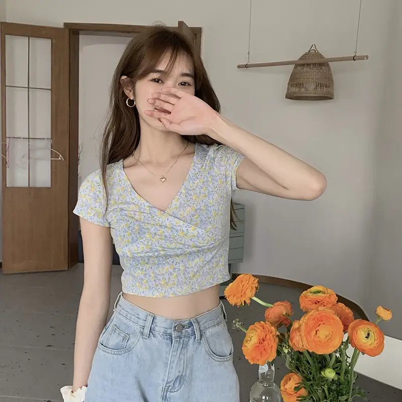 Women Floral V-Neck Crop Top 2025 Summer — feature 10