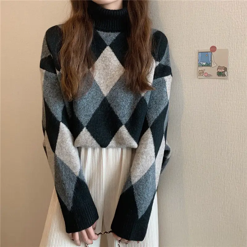 Women's Korean Style Diamond Turtleneck Sweater — feature 14