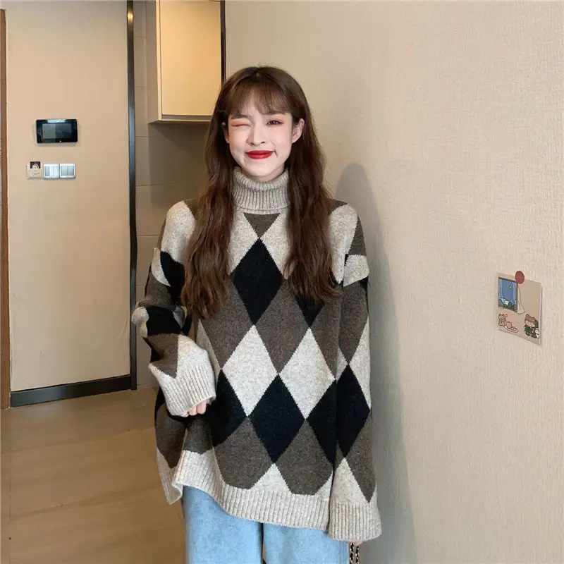 Women's Korean Style Diamond Turtleneck Sweater — feature 34