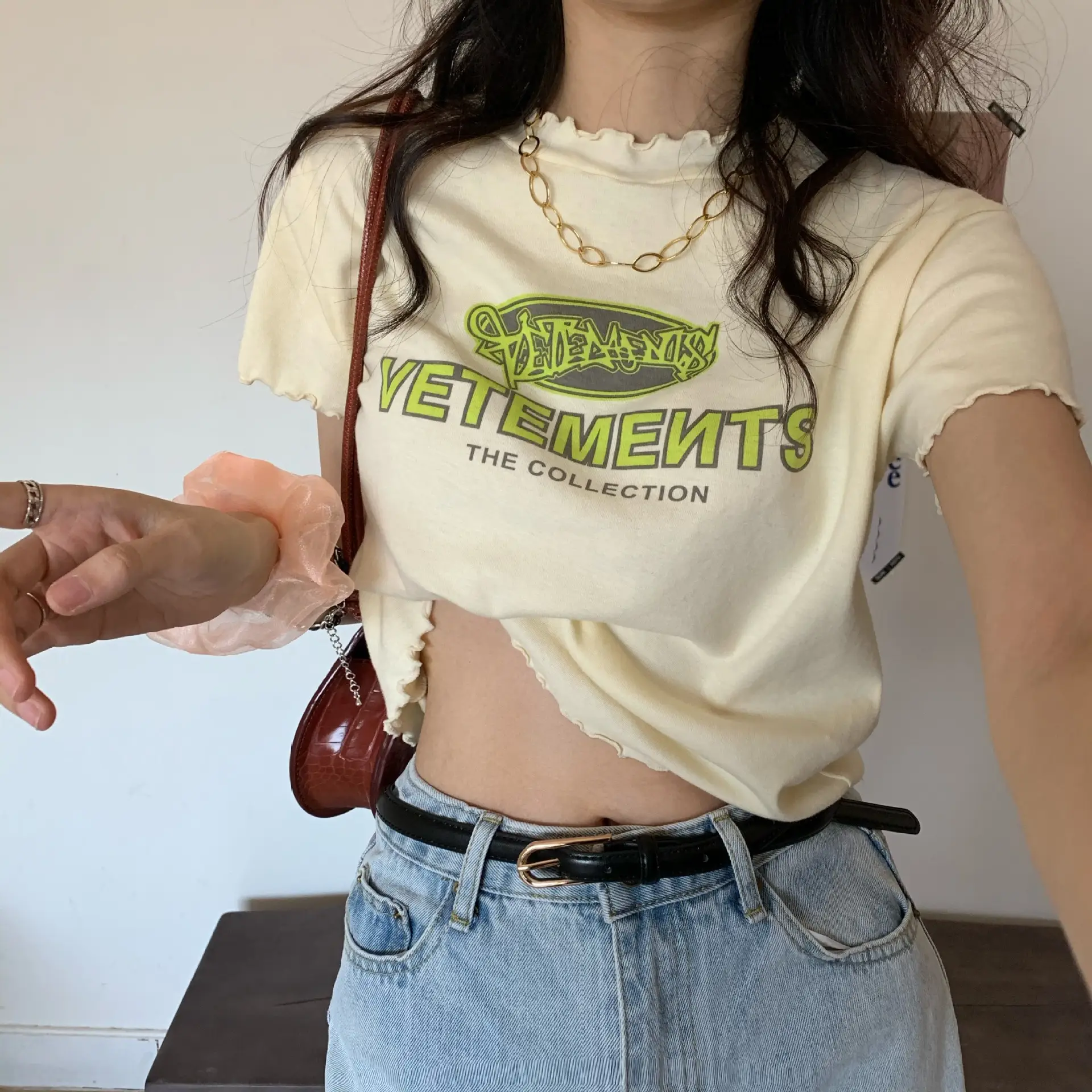 Women Navel-Baring T-Shirt Black 2025 Trendy — feature 2