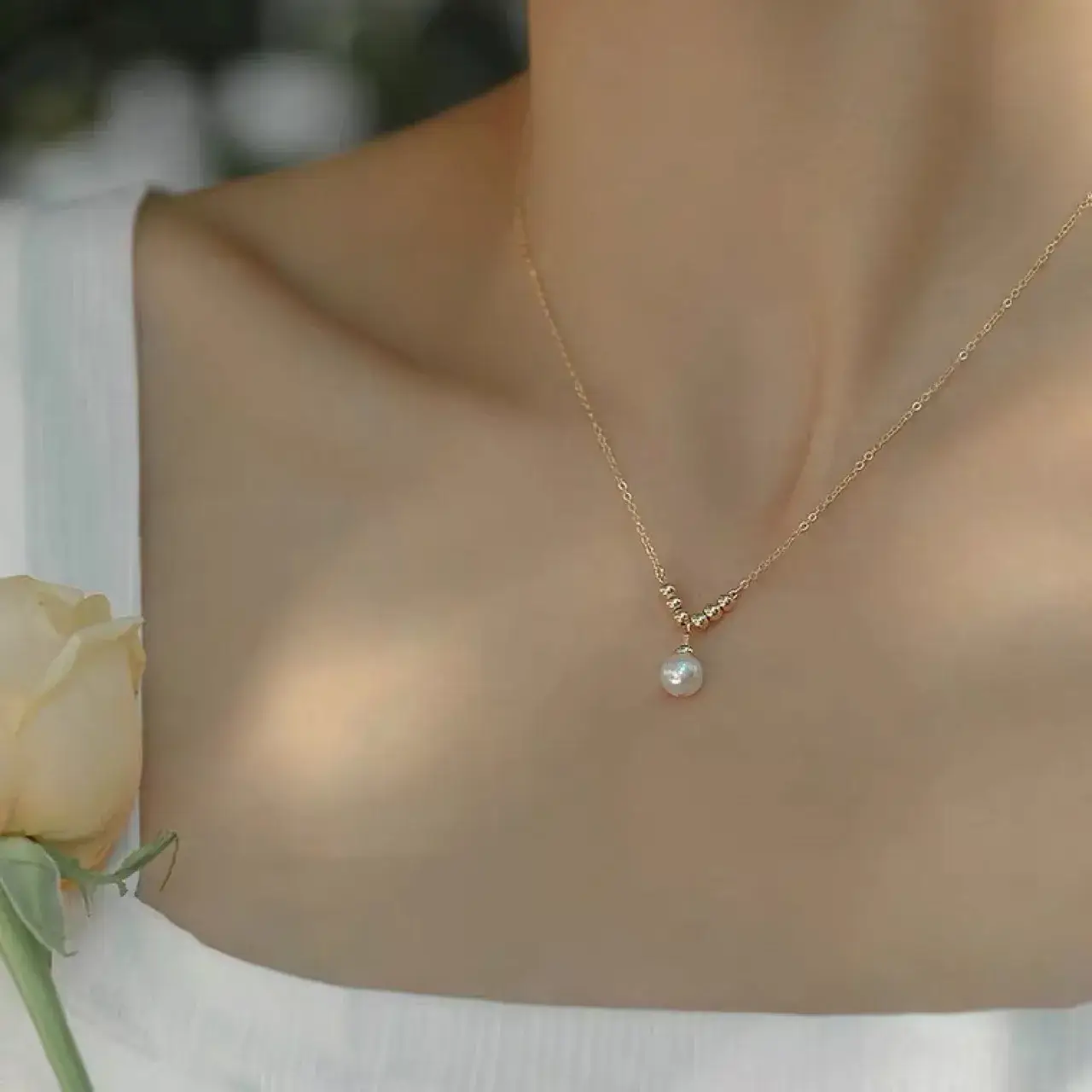 Natural Freshwater Pearl Necklace for Women Light Luxury