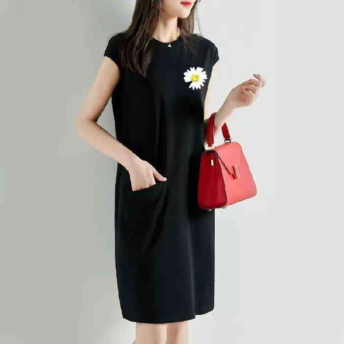 Women Loose Slimming T-shirt Dress Black Daisy Print Mid Length - Image 12