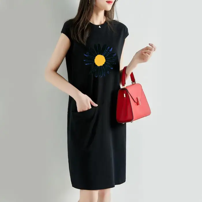 Women Loose Slimming T-shirt Dress Black Daisy Print Mid Length - Image 16