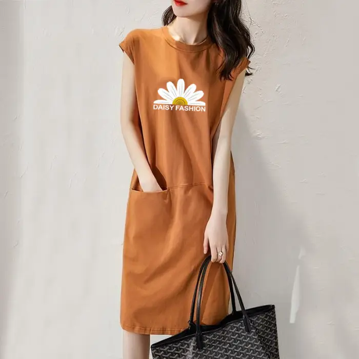Women Loose Slimming T-shirt Dress Black Daisy Print Mid Length - Image 17