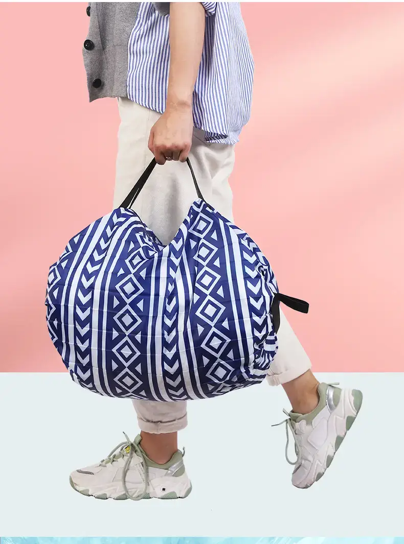 Portable Travel Bag Blue White Pattern Large Capacity — feature 11