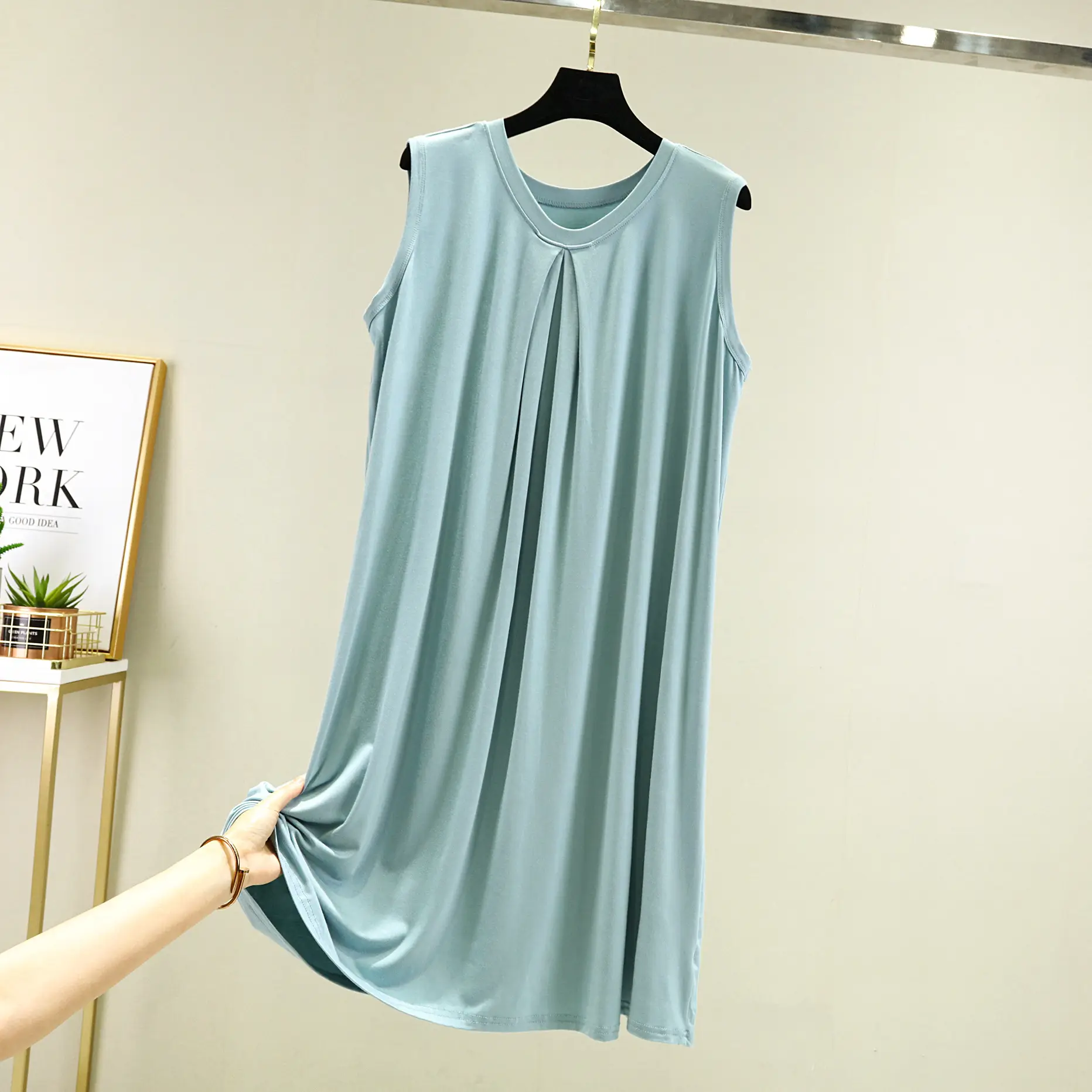 Modal Sleeveless Nightdress V-Neck Loose Fit - Image 3