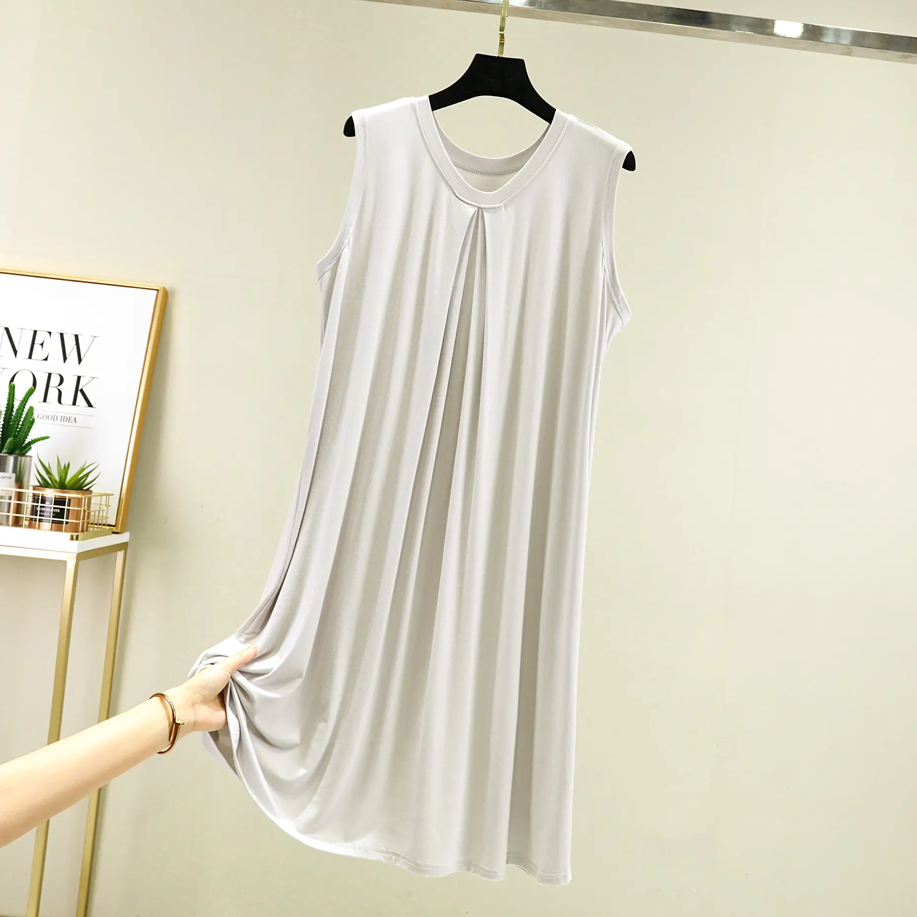 Modal Sleeveless Nightdress V-Neck Loose Fit - Image 6
