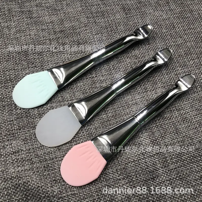 Soft Bristled Facial Mask Brush Set for Skin Care — feature 8