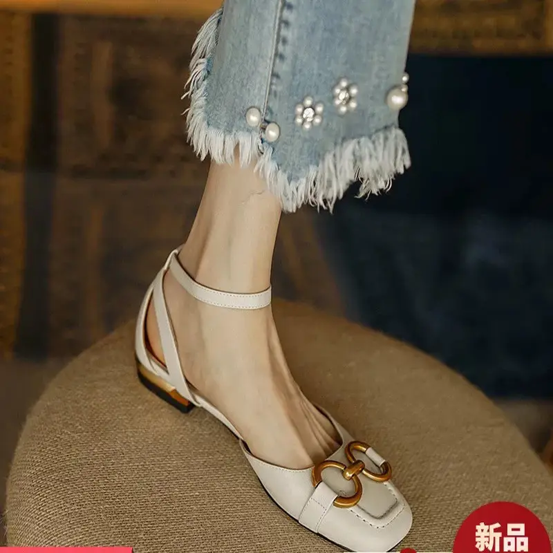 2023 New Square Toe Soft Leather Korean Style Easiest for Match Strap Thick Heel Women's Shoes Summer Baotou Flat Sandals for Women