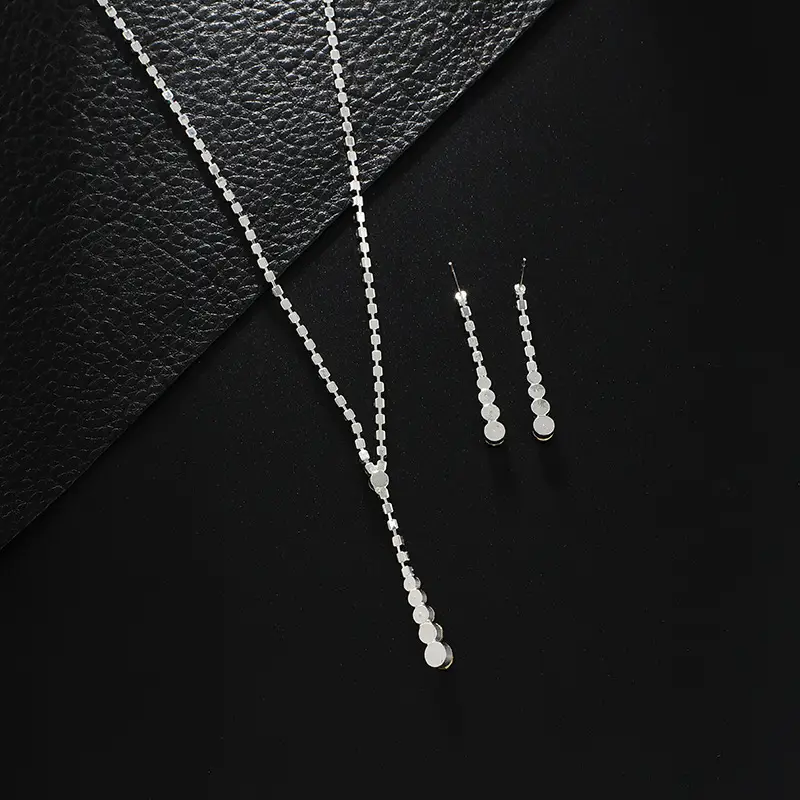 Japanese Korean Fashion Green Rhinestone Necklace Set for Women - Image 4