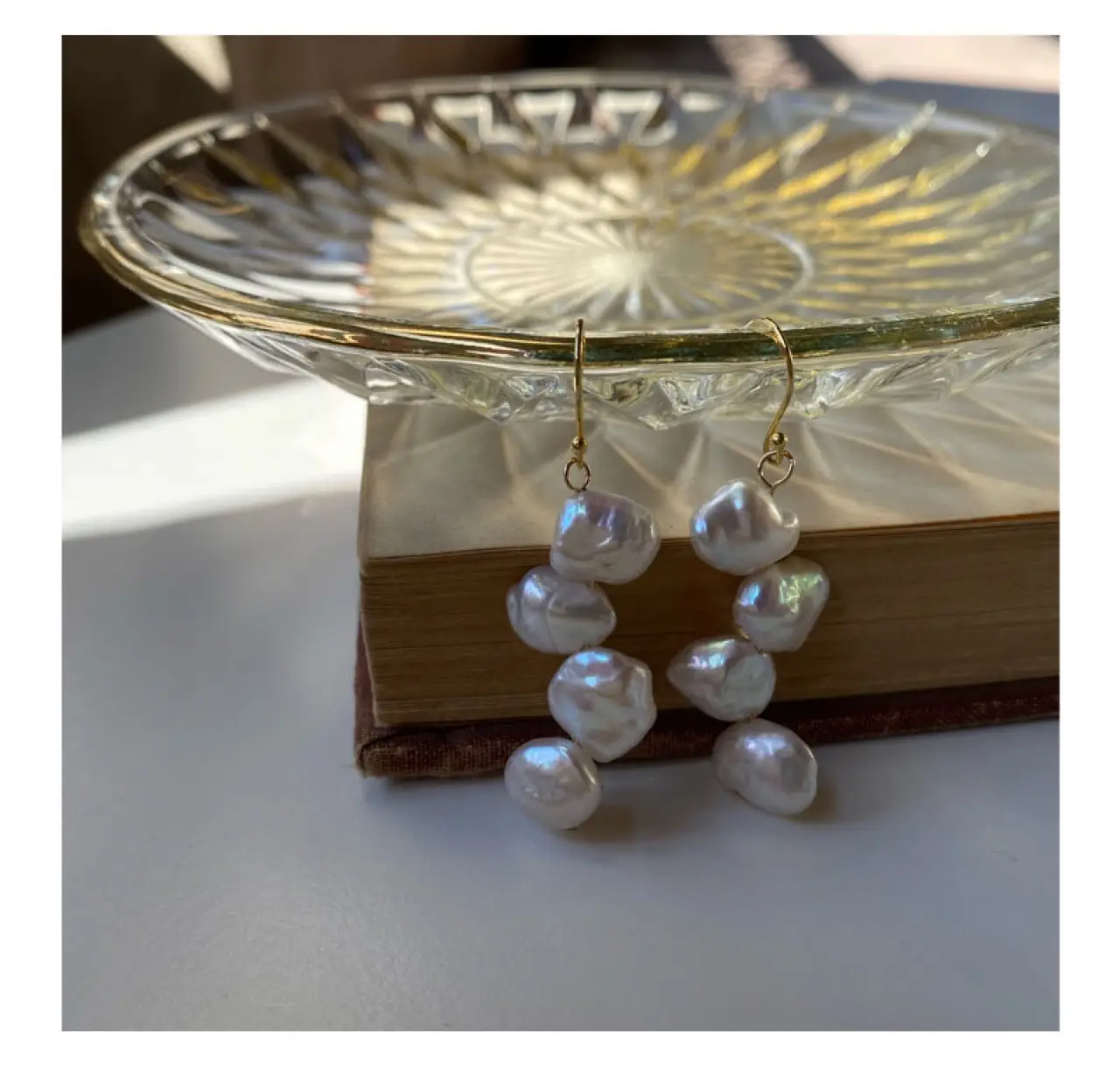 Small Pearl Earrings Baroque Style S925 Silver — feature 2