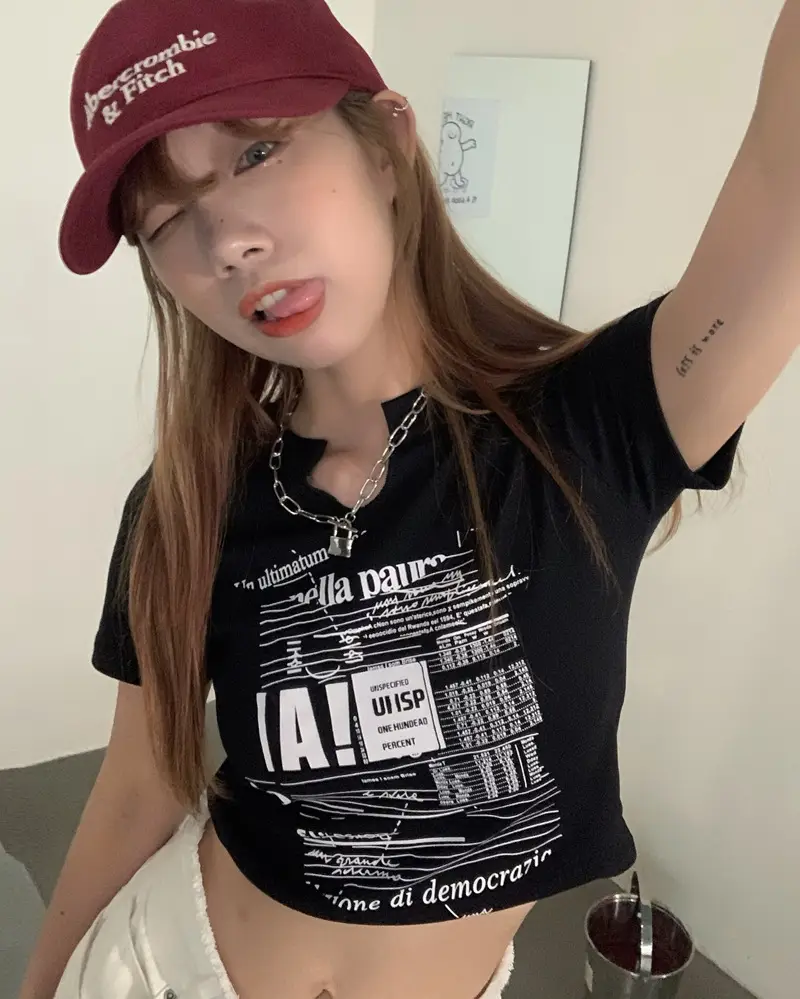 Women White V Neck Short Sleeve T-Shirt 2025 Summer — feature 18