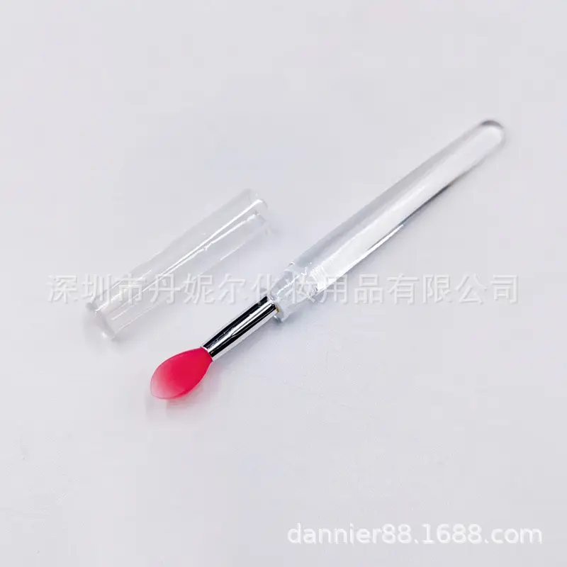 Silicone Lip Brush with Lid Portable Makeup Tool — feature 13