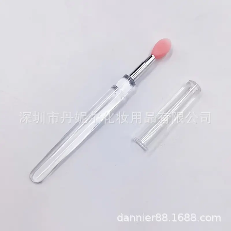 Silicone Lip Brush with Lid Portable Makeup Tool - Image 2