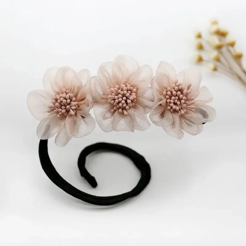 Pink Rose Hair Curler with Magic Twist Design