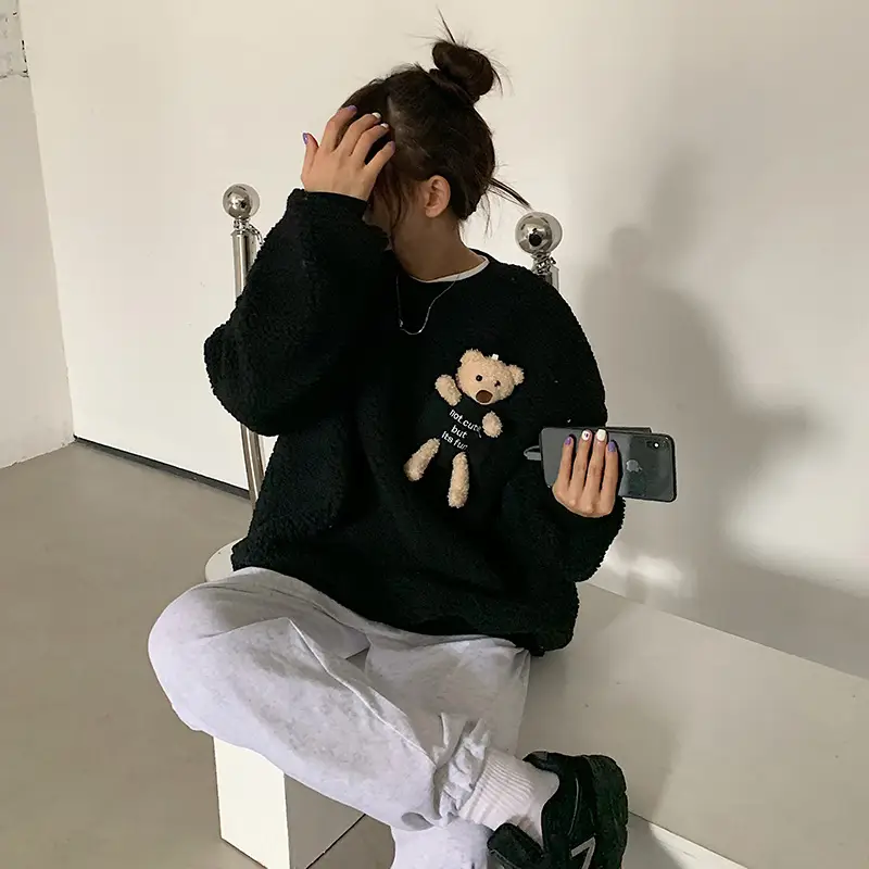 2020 Imitation Lamb Velvet Top for Women — feature 4