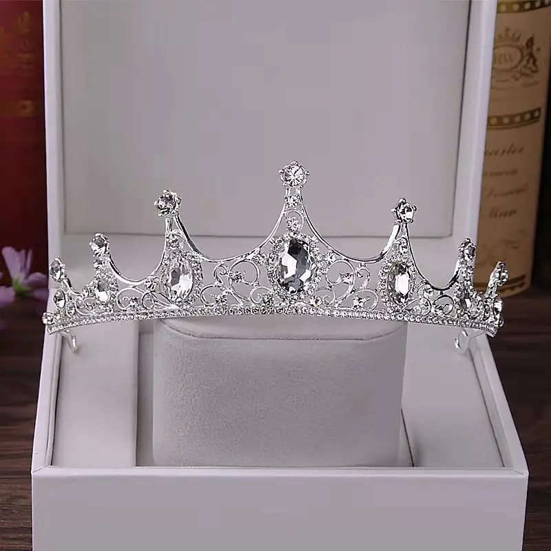 Korean Baroque Crown Headdress for Bride 18+ - Image 6