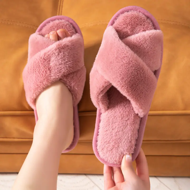 Amazon Explosions Cross Plush Slippers Autumn and Winter New Indoor Warm Cotton Slippers Thickened Leaky Toe Mao Mao Slippers