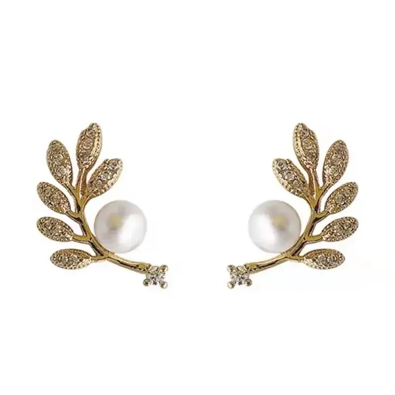 Pearl Earrings Gold Branch Design Vintage Style - Image 5