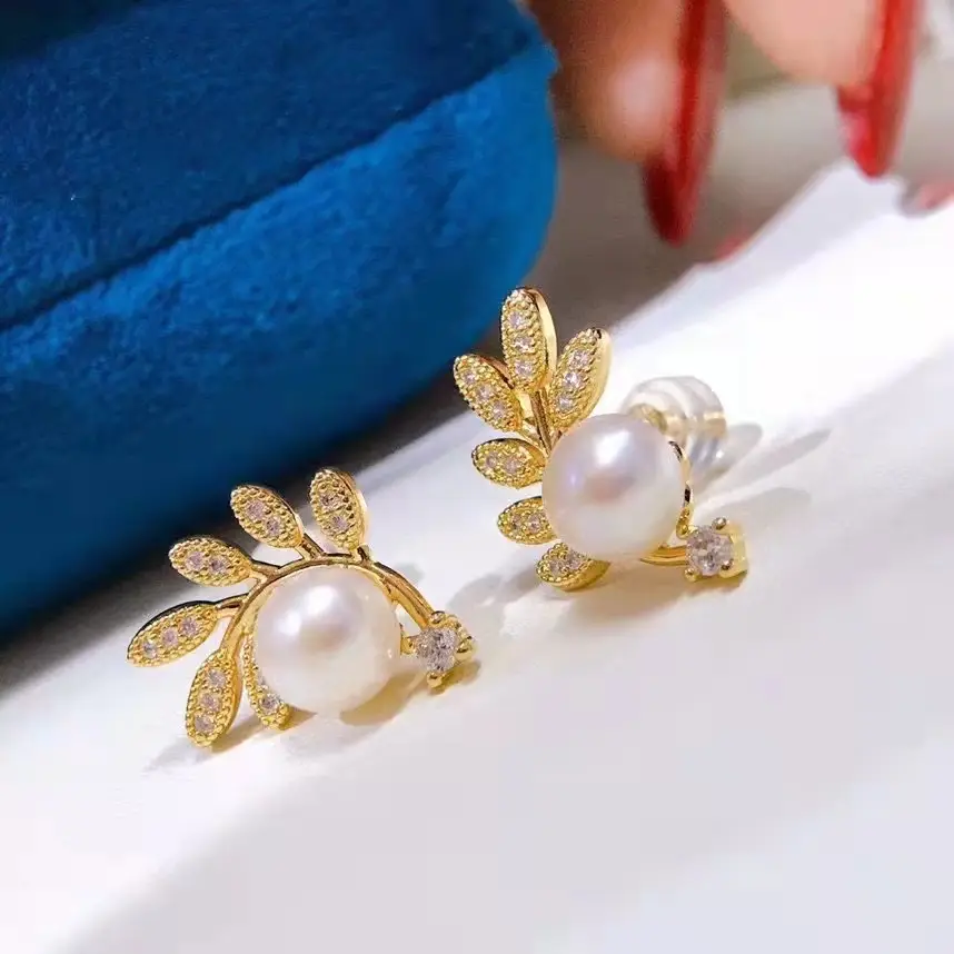Pearl Earrings Gold Branch Design Vintage Style — feature 6