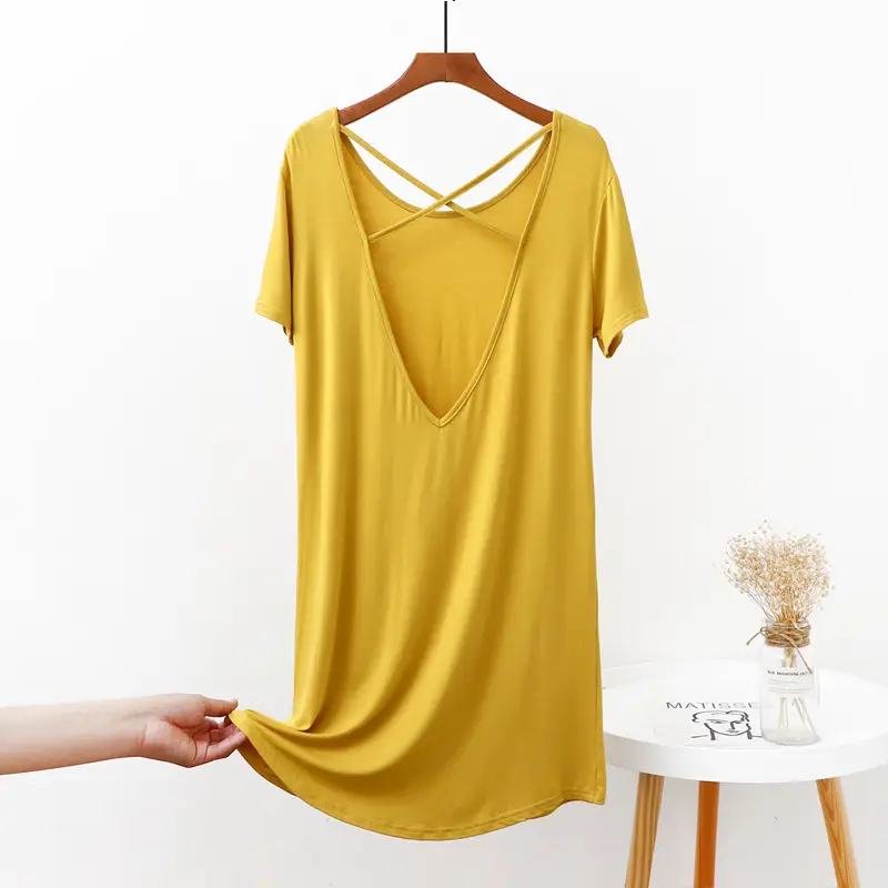 Women's Green Backless T-Shirt Mid Length Short Sleeve