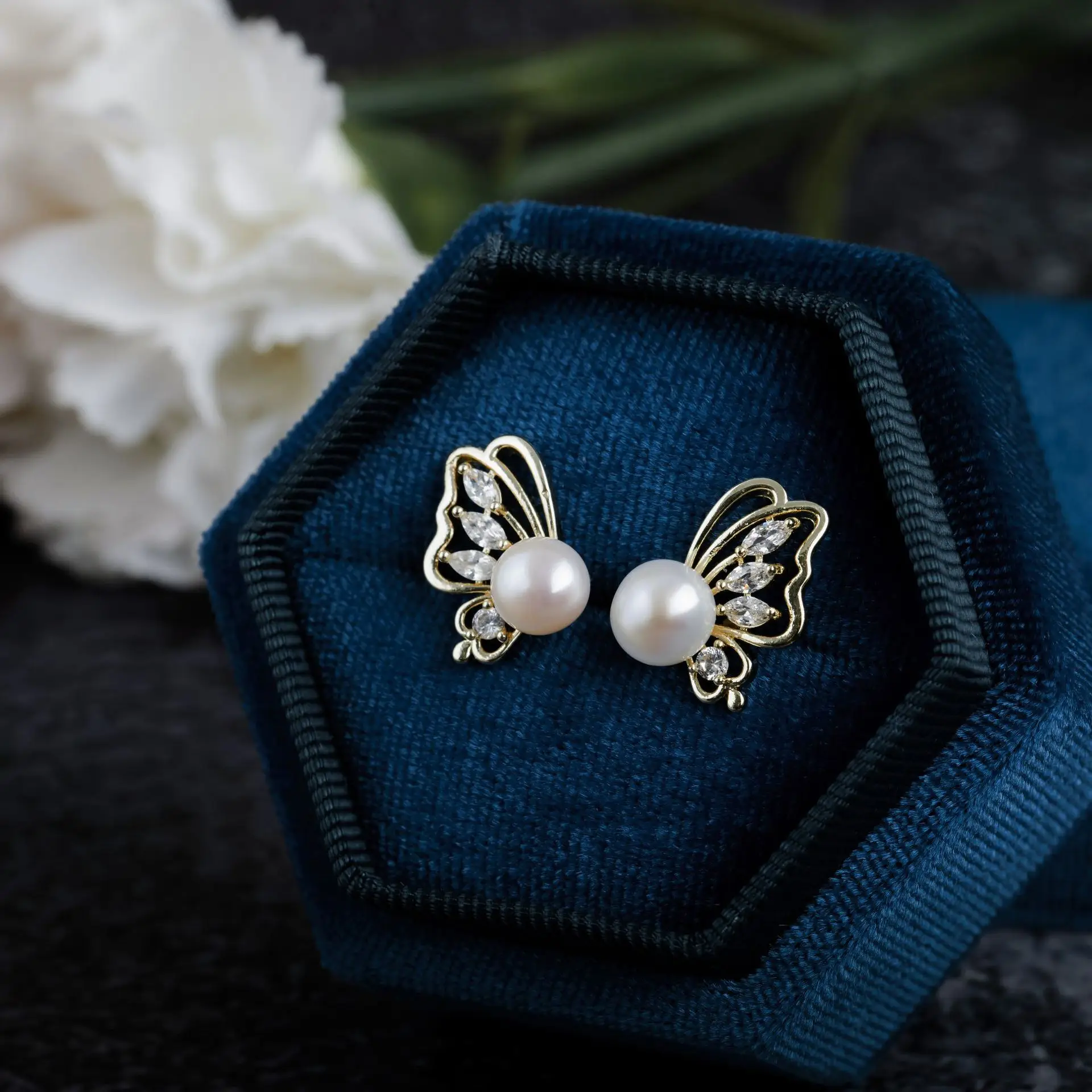 S925 Silver Butterfly Pearl Earrings for Women — feature 17