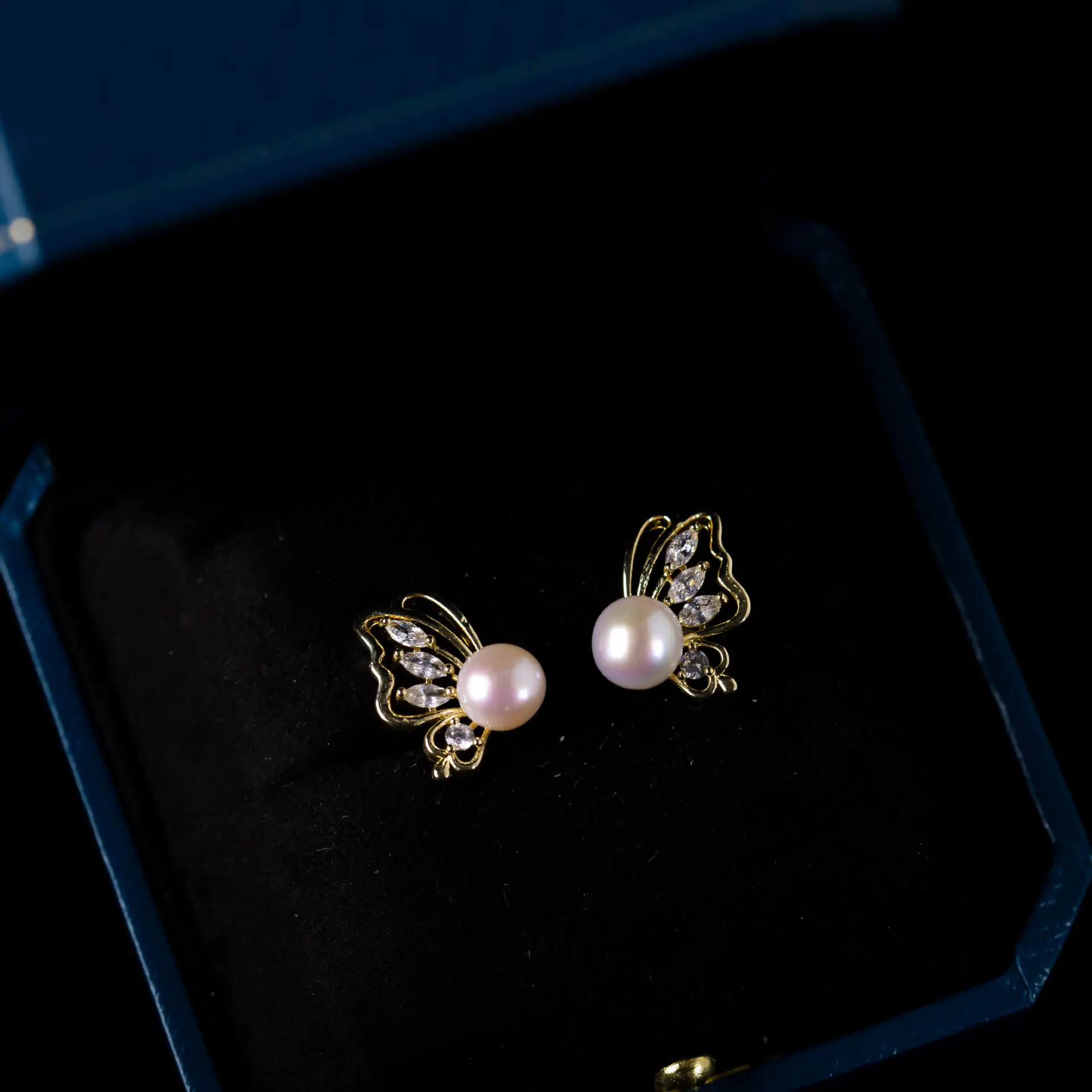 S925 Silver Butterfly Pearl Earrings for Women — feature 19